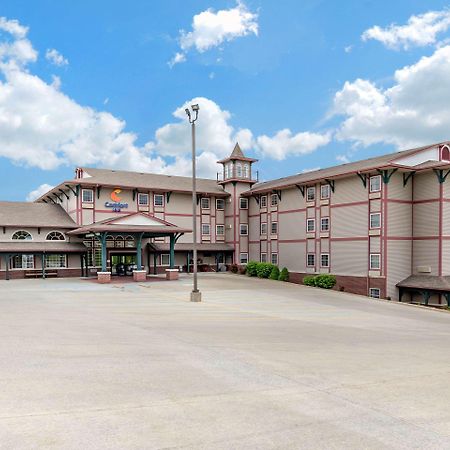 Comfort Inn Warrensburg Station Bagian luar foto